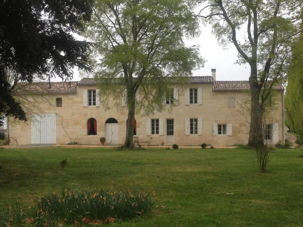 B&B Chateau Pierre De Lune Сент-Эмильон Экстерьер фото