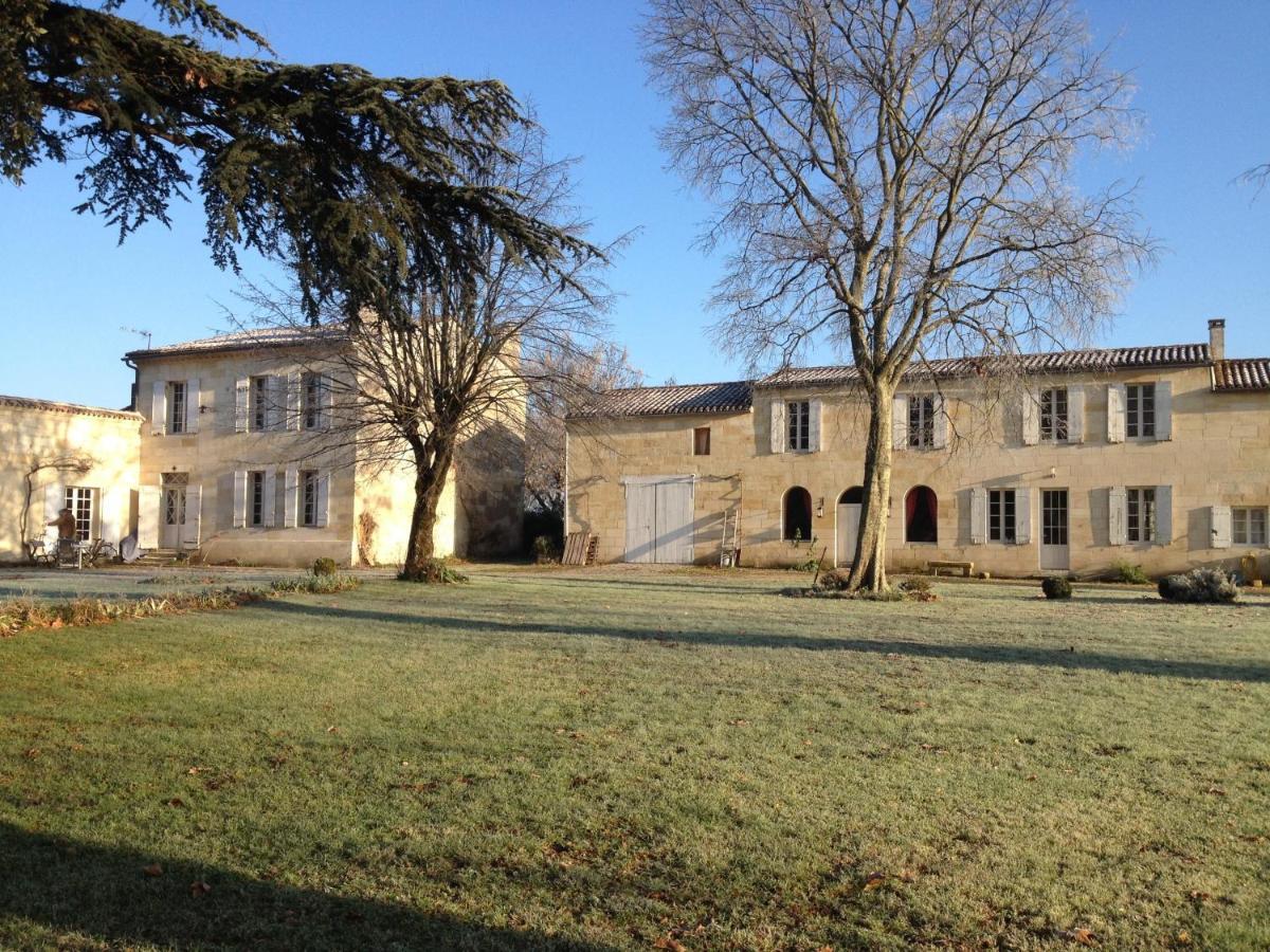 B&B Chateau Pierre De Lune Сент-Эмильон Экстерьер фото